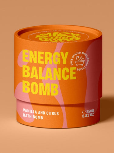 We see a orange packshot of She's the Bomb's Energy Balance Bomb, with on the Inside a 250 gram Vanilla and Citrus Bath Bomb.